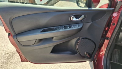 Renault Clio dCi 8V 75 CV Start&Stop 5 porte Energy Intens (10)