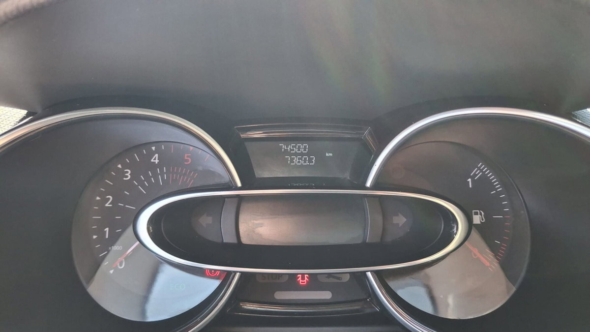Renault Clio dCi 8V 75 CV Start&Stop 5 porte Energy Intens (9)