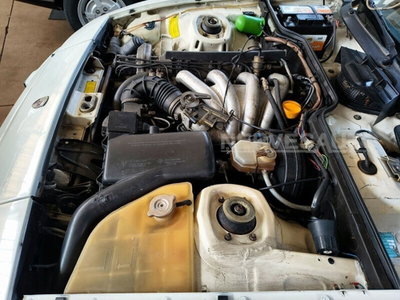 Porsche 944 Coupé 944 (17)
