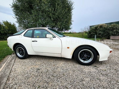 Porsche 944 Coupé 944 (5)