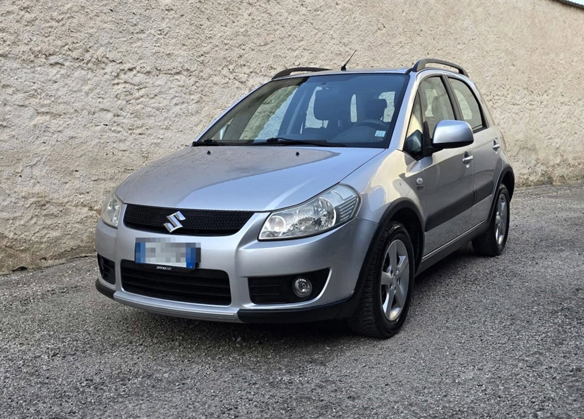 Suzuki SX4 DDiS 16V Urban Line (5)