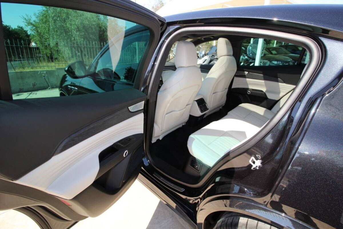 Maserati Grecale .0 mhev Modena 330cv auto (16)
