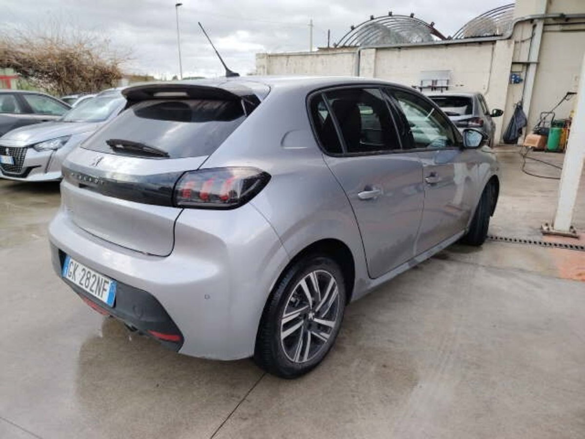 Peugeot 208 BlueHDi 100 Stop&Start 5 porte Allure (4)