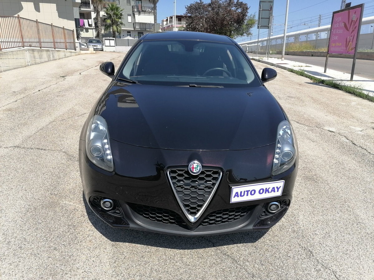 Alfa Romeo Giulietta 1.6 JTDm Super 120cv tct (2)