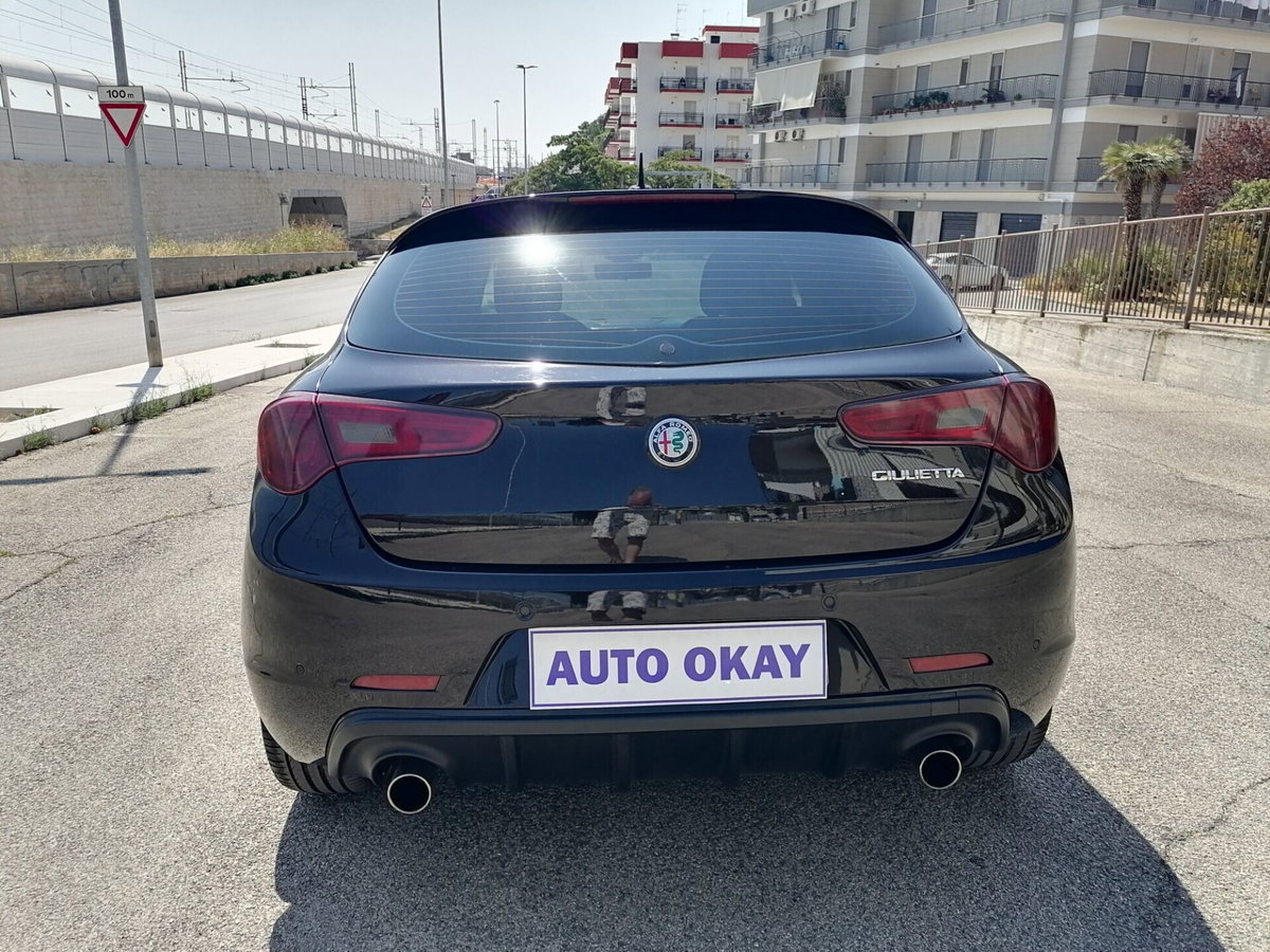 Alfa Romeo Giulietta 1.6 JTDm Super 120cv tct (6)