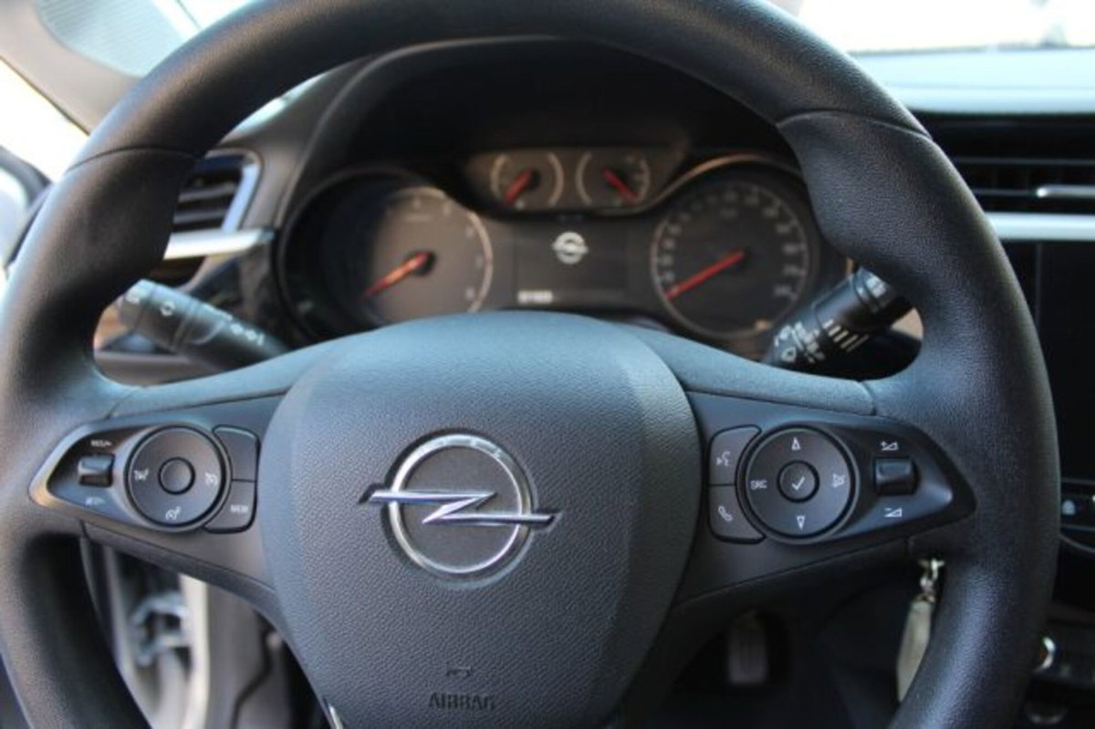 Opel Corsa 1.2 (9)