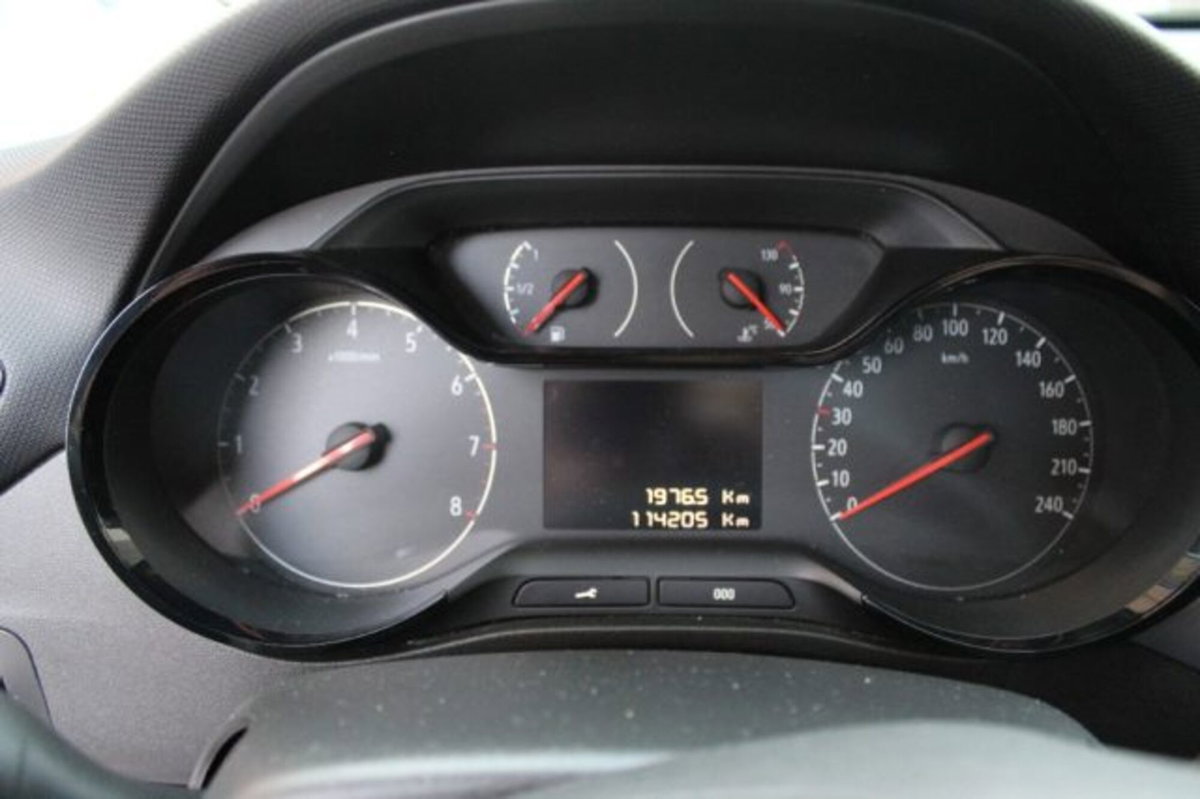 Opel Crossland 1.2 Turbo 12V 110 CV Start&Stop Elegance (8)