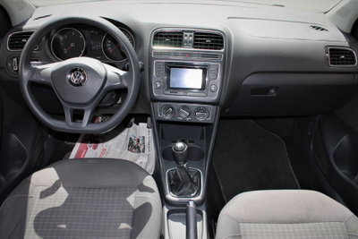 Volkswagen Polo 1.4 TDI 5p. Comfortline BlueMotion Technology (8)