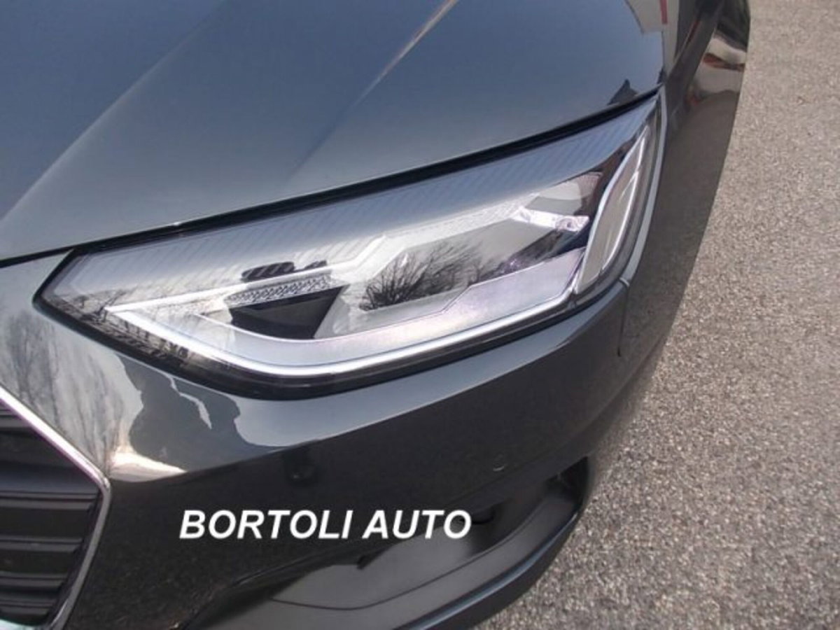 Audi A4 Avant 35 2.0 tdi mhev Business Advanced 163cv s-tronic (13)