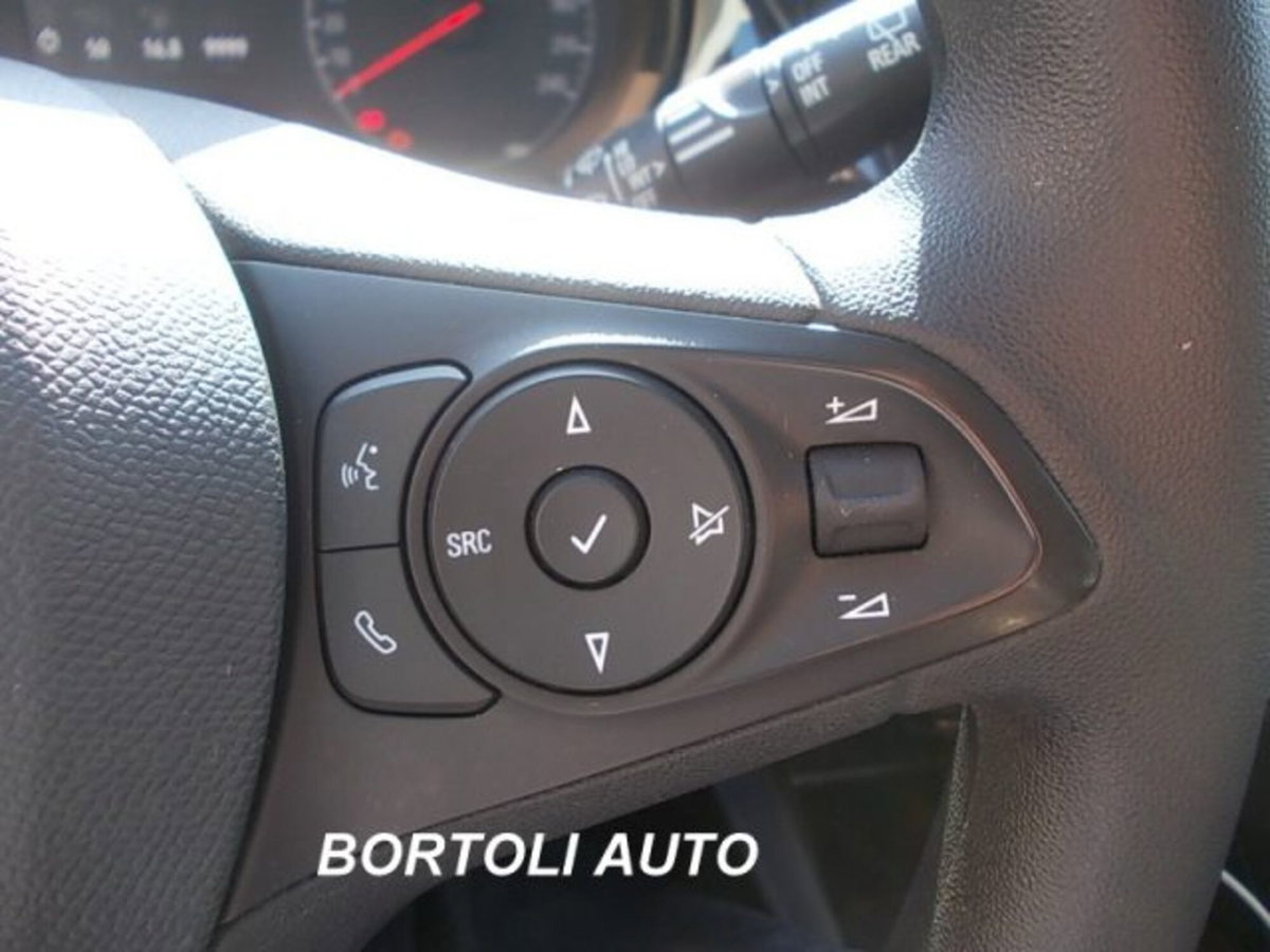 Opel Corsa 1.5 D 100 CV Edition (17)