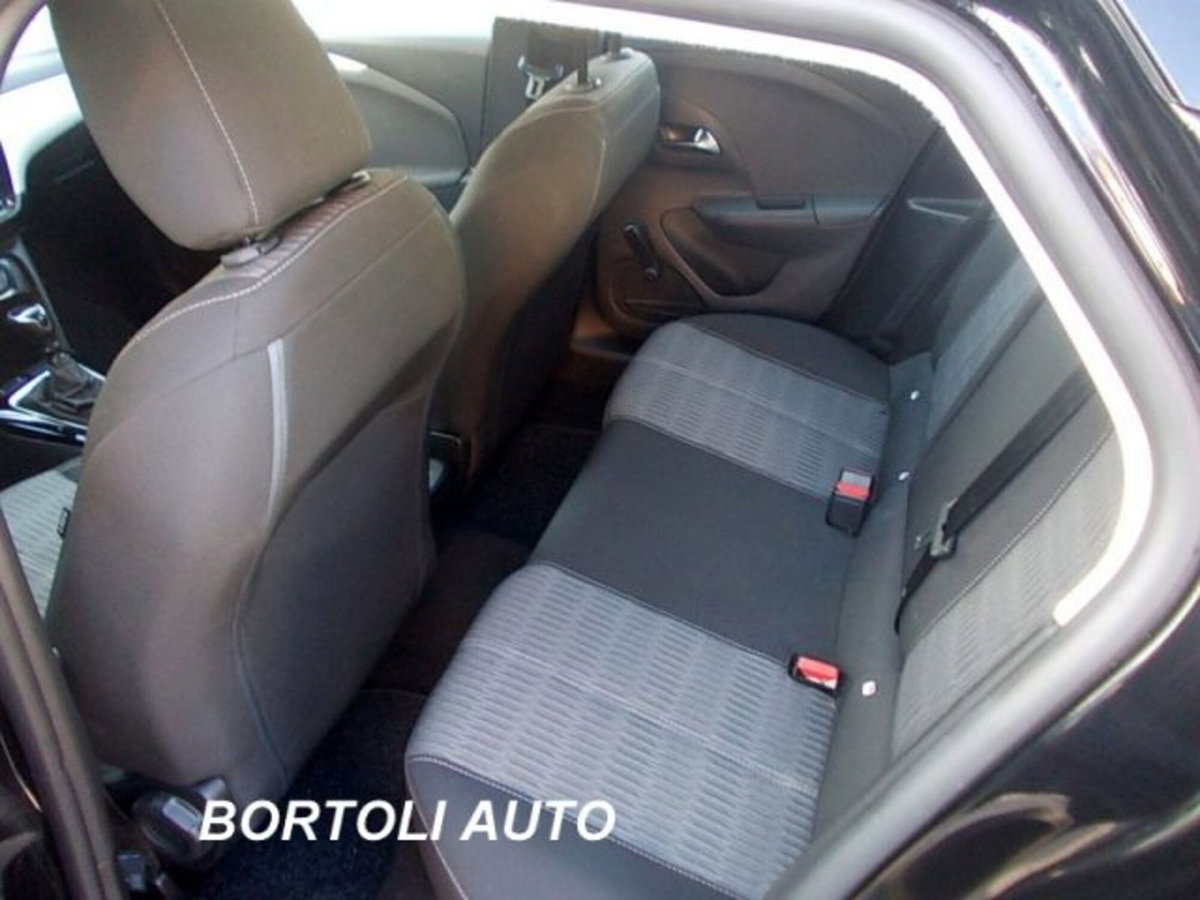 Opel Corsa 1.5 D 100 CV Edition (8)