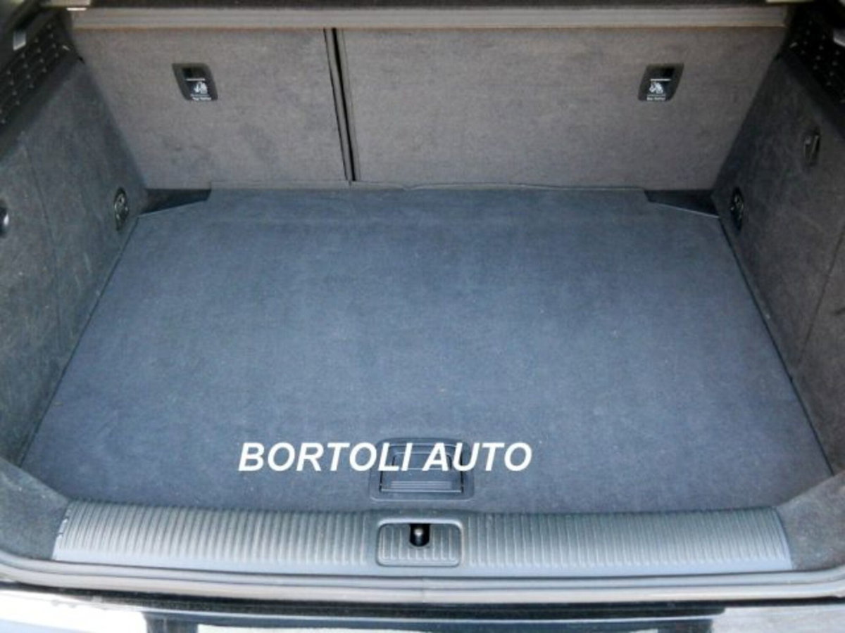 Audi A3 Sportback 1.6 TDI 116 CV Business (9)