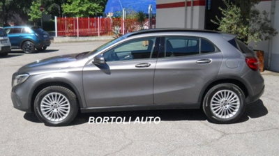 Mercedes-Benz GLA SUV 200 d Business (3)