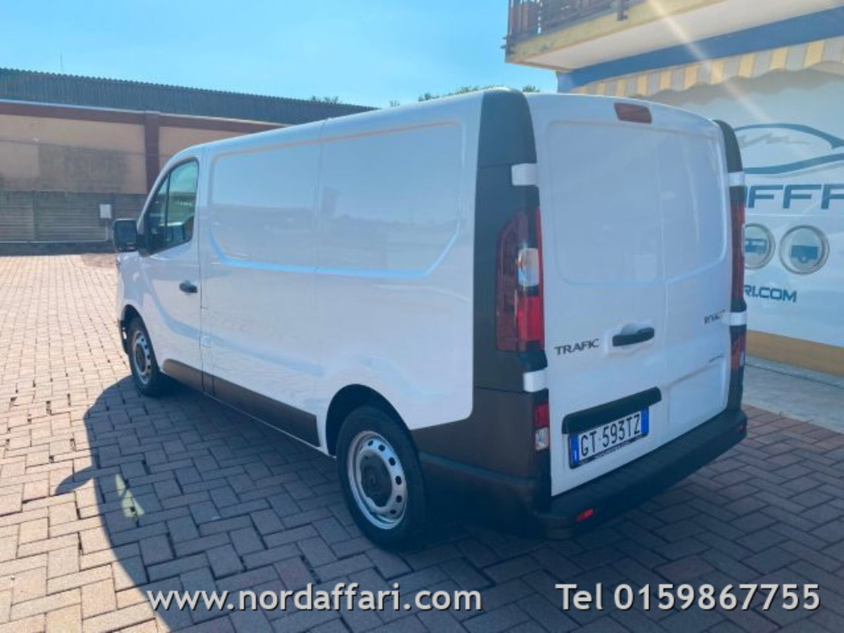 Renault Trafic Furgone T27 2.0 dCi 110CV PC-TN Furgone Ice Plus (5)
