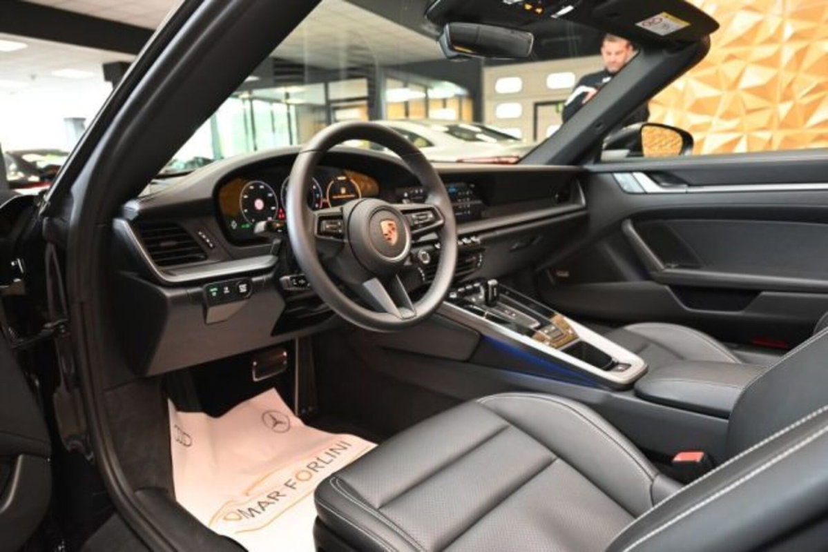 Porsche 911 Cabrio Targa 3.0 4S 480cv auto (16)