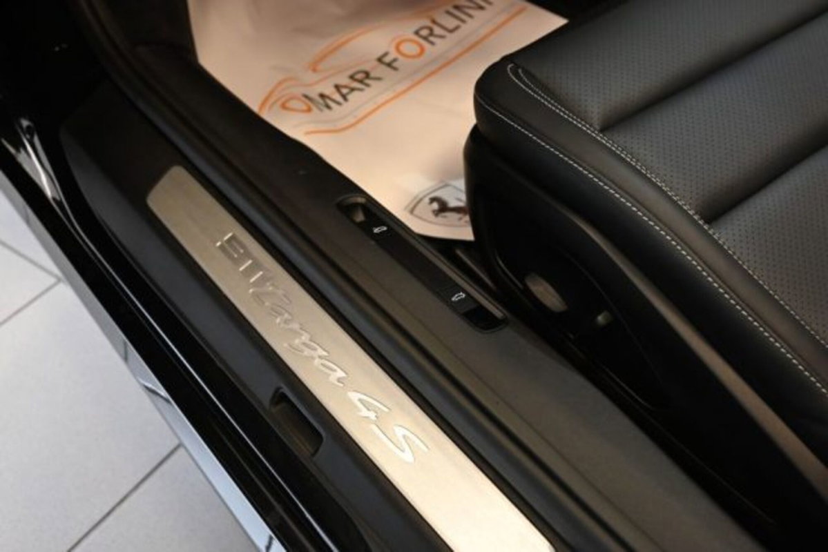 Porsche 911 Cabrio Targa 3.0 4S 480cv auto (19)