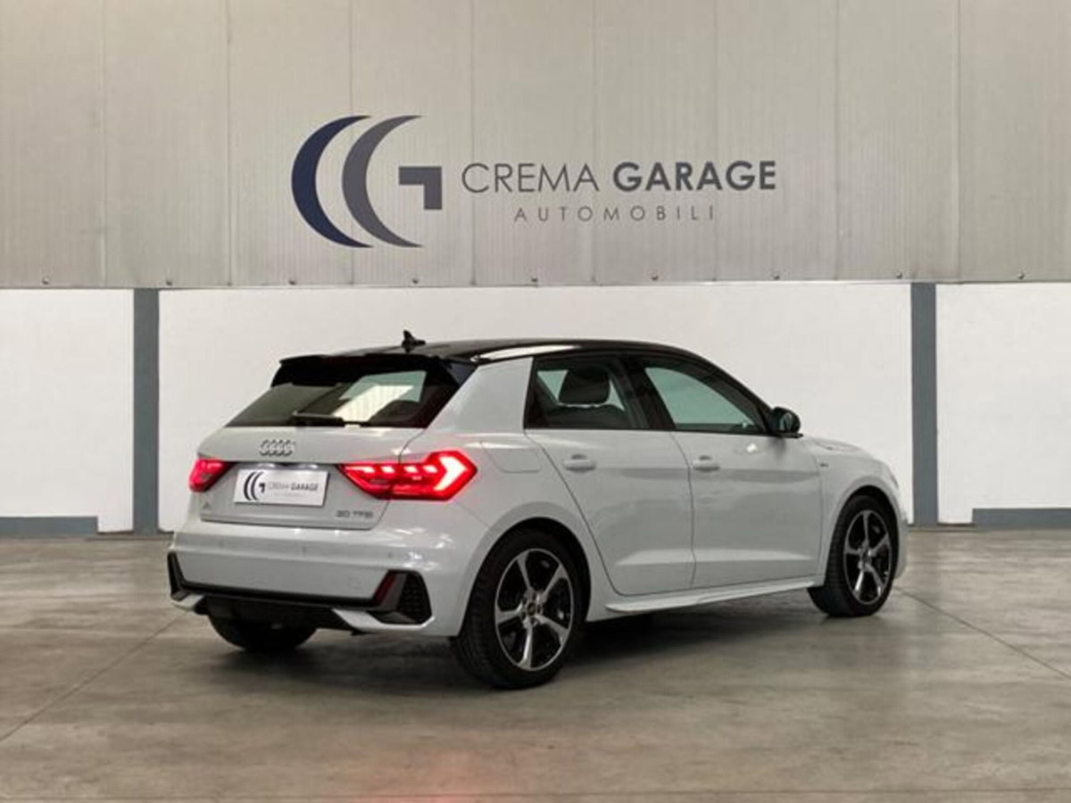 Audi A1 Sportback 30 TFSI S tronic S line edition (7)