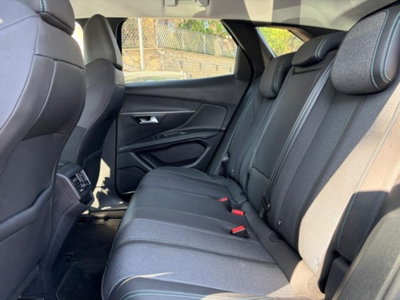 Peugeot 3008 BlueHDi 130 S&S EAT8 Allure Pack (17)