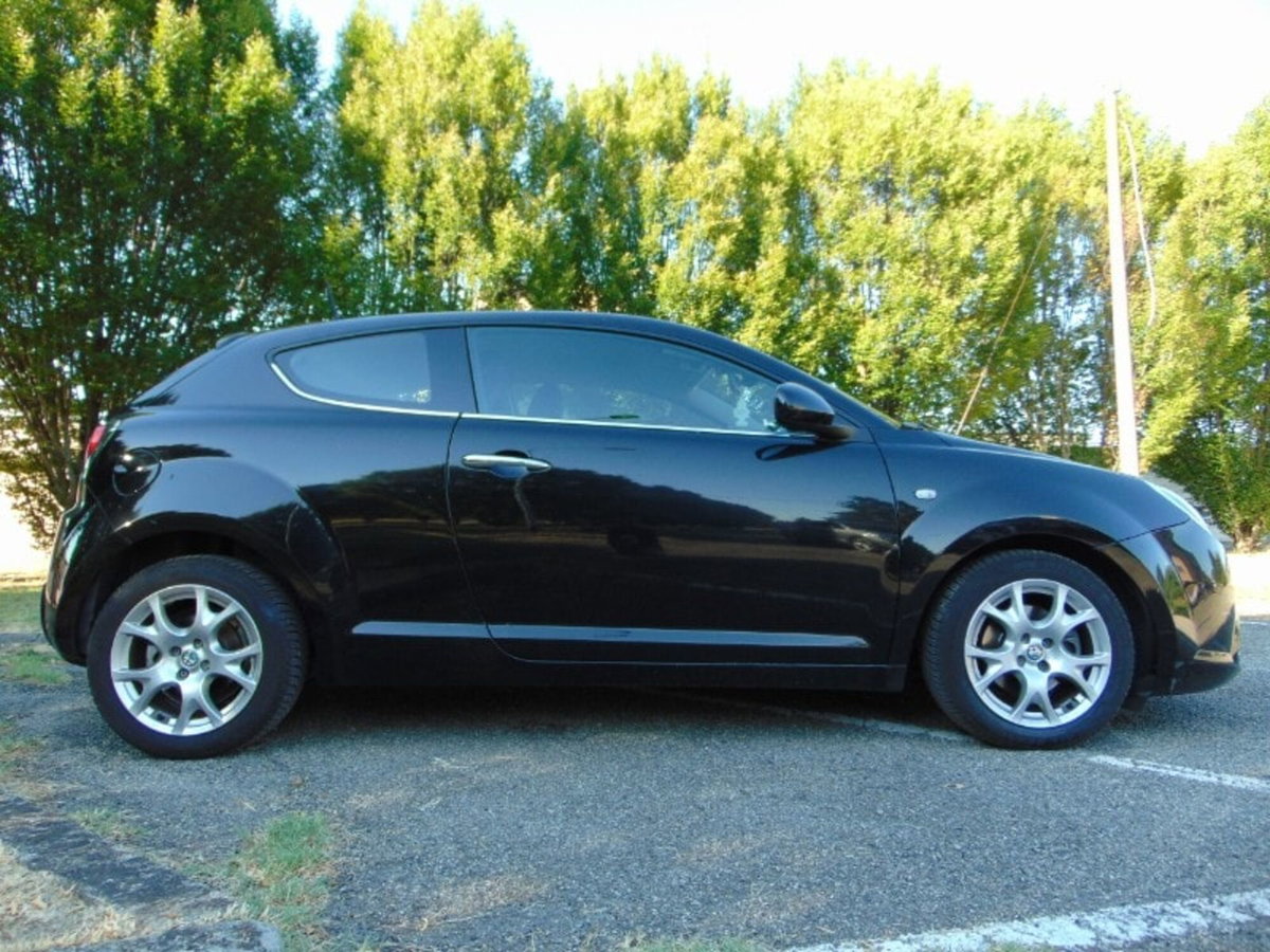 Alfa Romeo MiTo 1.3 JTDm 85 CV S&S Distinctive (10)
