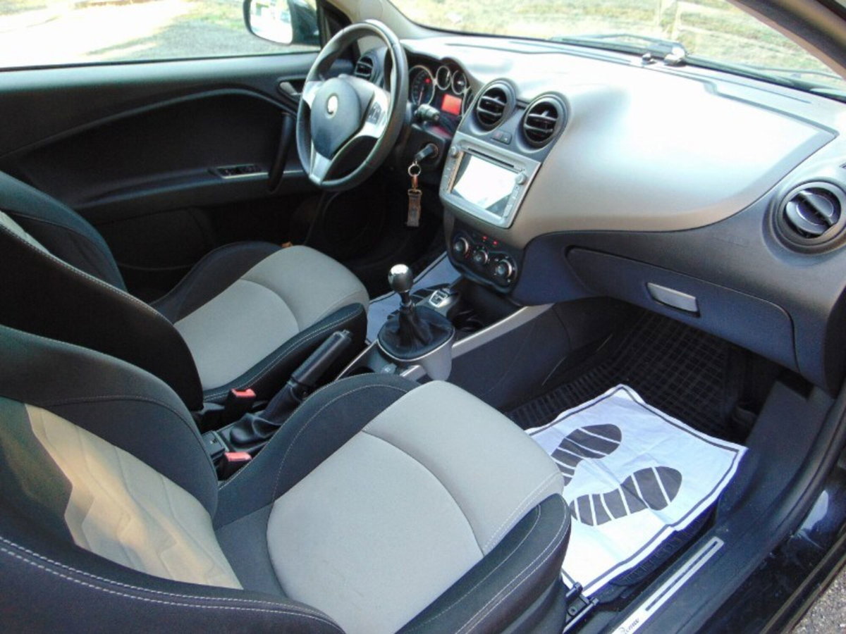 Alfa Romeo MiTo 1.3 JTDm 85 CV S&S Distinctive (20)