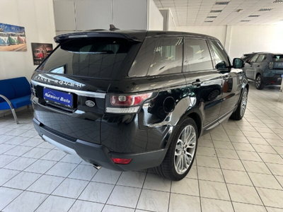 Land Rover Range Rover Sport 3.0 TDV6 HSE (5)