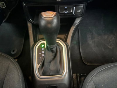 Jeep Renegade 1.6 Mjt DDCT 120 CV Limited (11)
