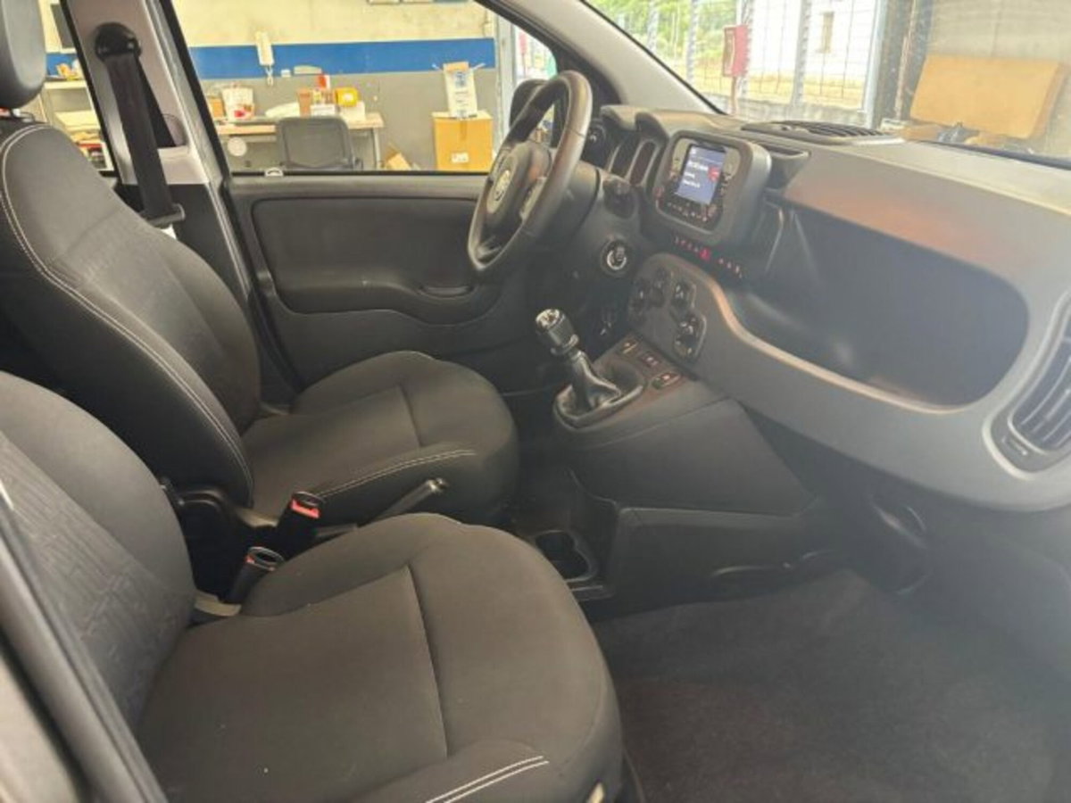 Fiat Panda 1.0 firefly hybrid s&s 70cv 5p.ti (12)