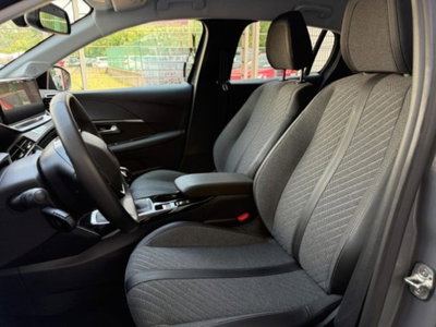 Peugeot 208 PureTech 100 Stop&Start 5 porte Allure (10)