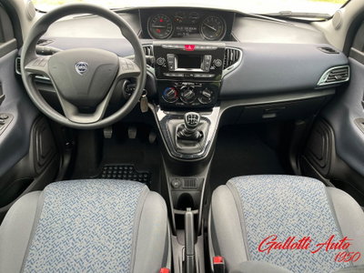 Lancia Ypsilon 1.0 FireFly 5 porte S&S Hybrid Gold Plus (10)