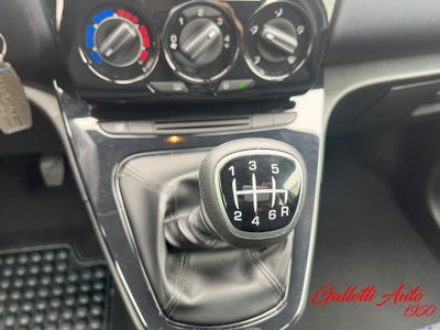 Lancia Ypsilon 1.0 FireFly 5 porte S&S Hybrid Gold Plus (12)