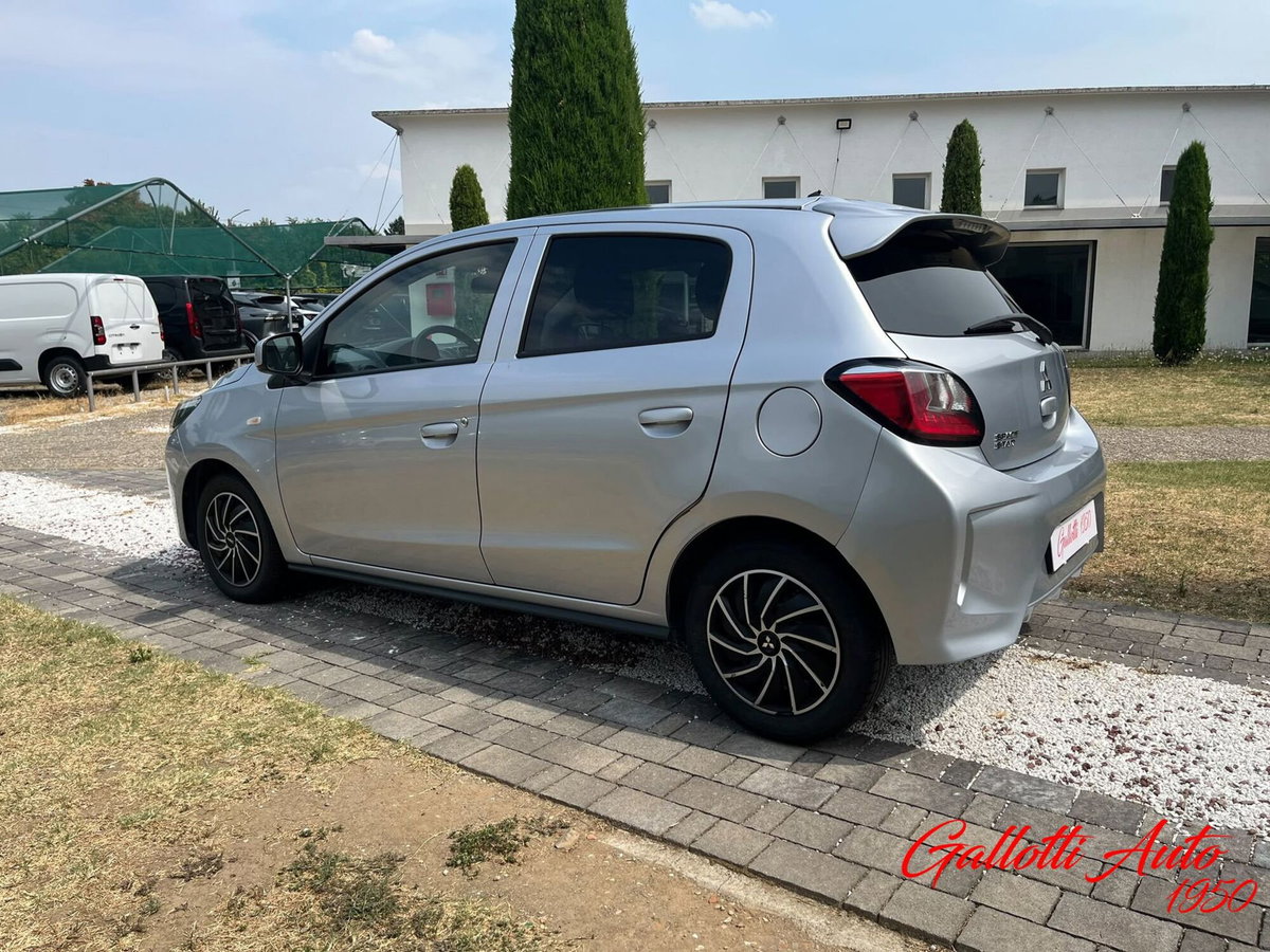 Mitsubishi Space Star 1.2 Intense SDA (2)