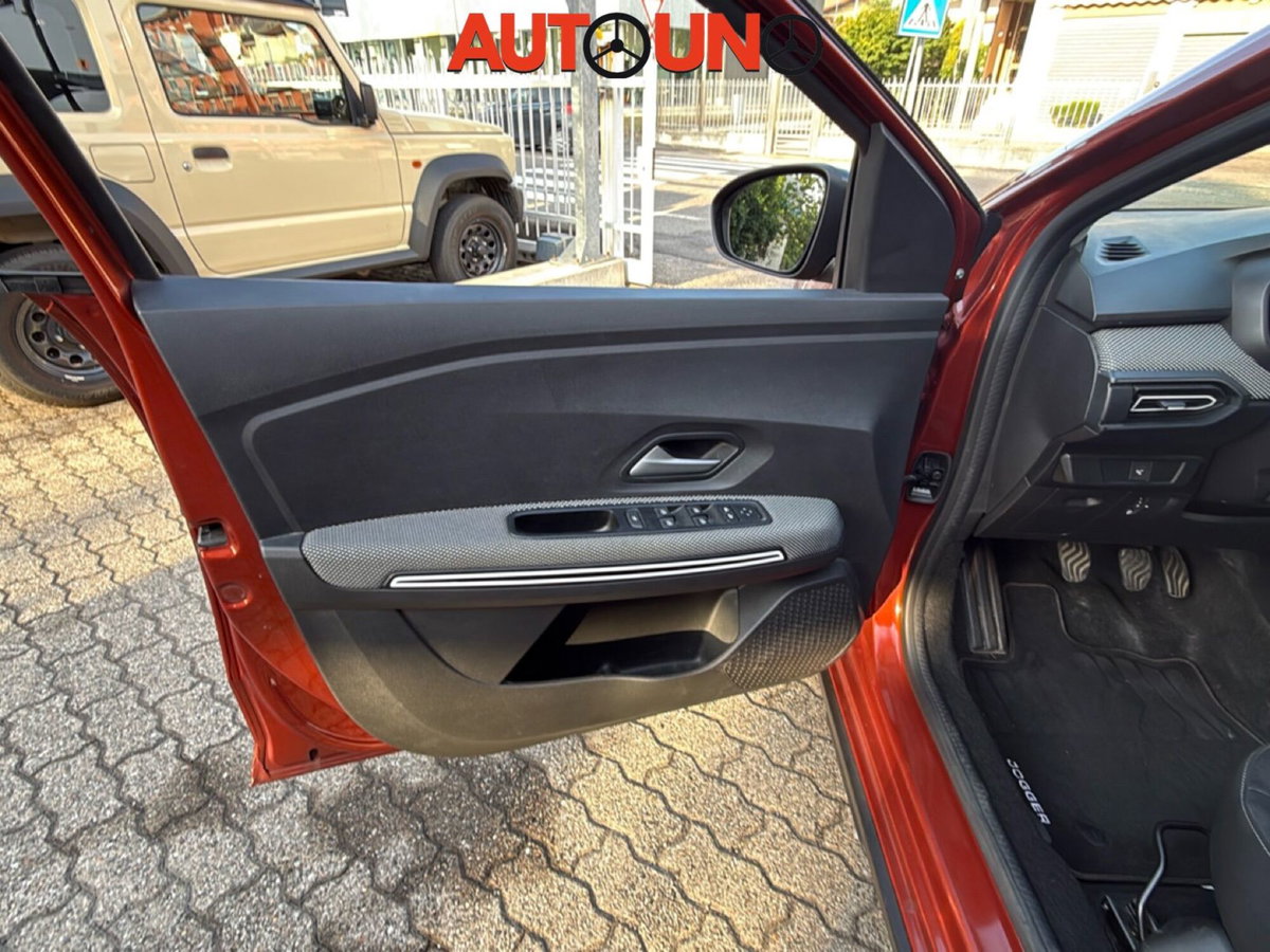 Dacia Jogger 1.0 tce Extreme UP 110cv 7p.ti (12)