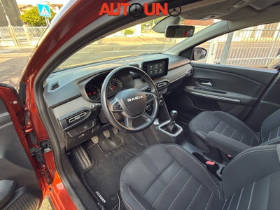 Dacia Jogger 1.0 tce Extreme UP 110cv 7p.ti (13)