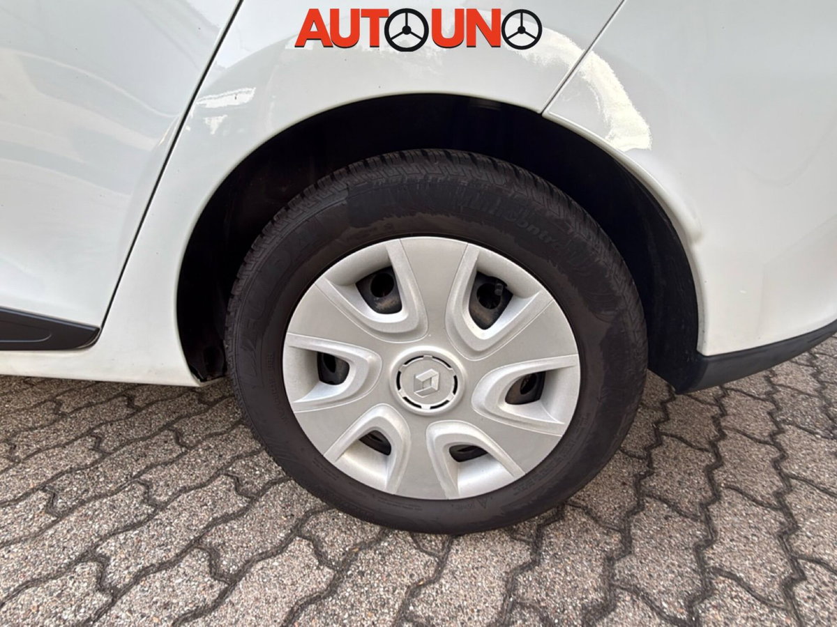 Renault Clio Sporter dCi 8V 75CV Start&Stop Energy Life (10)