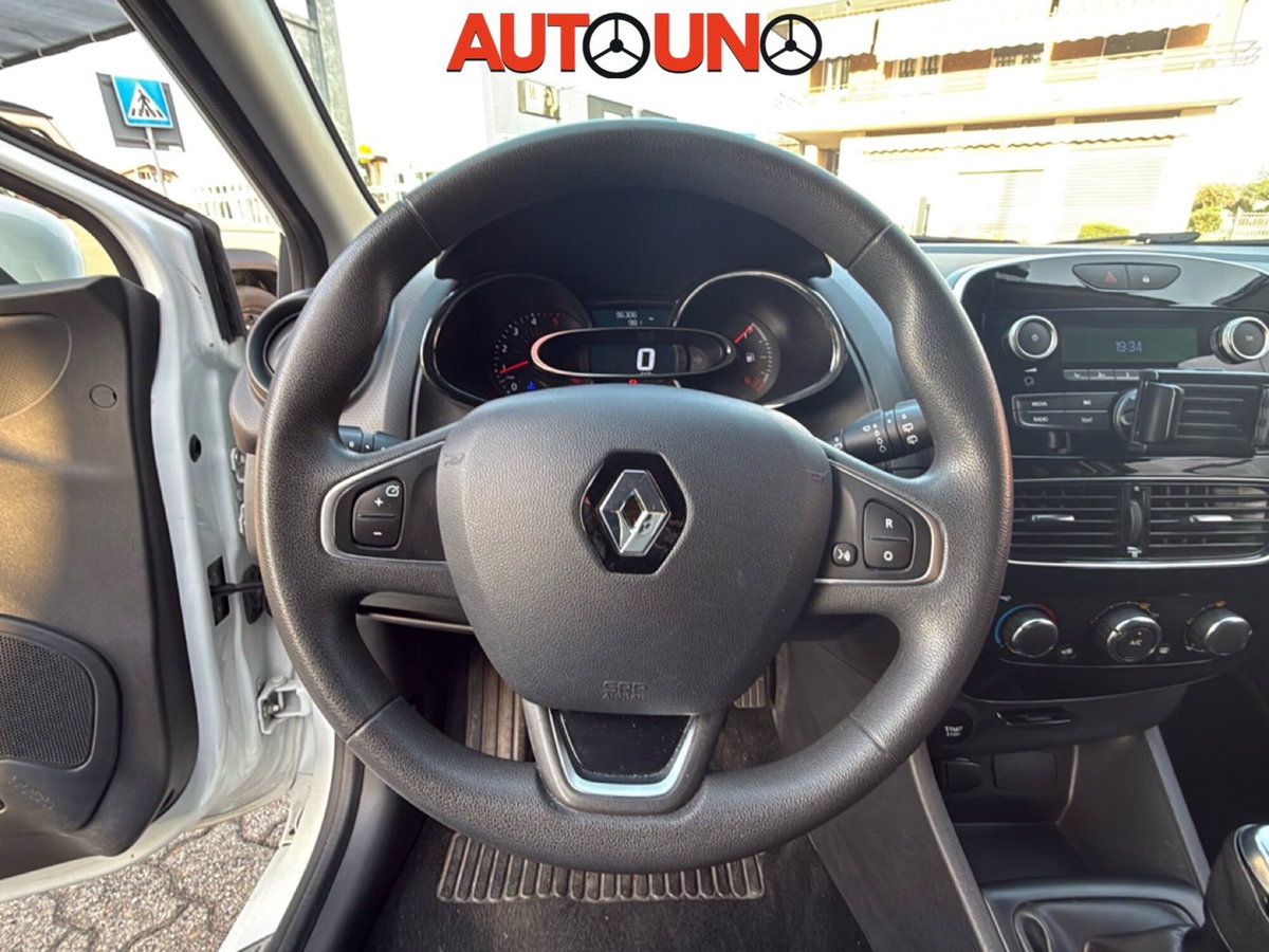 Renault Clio Sporter dCi 8V 75CV Start&Stop Energy Life (14)