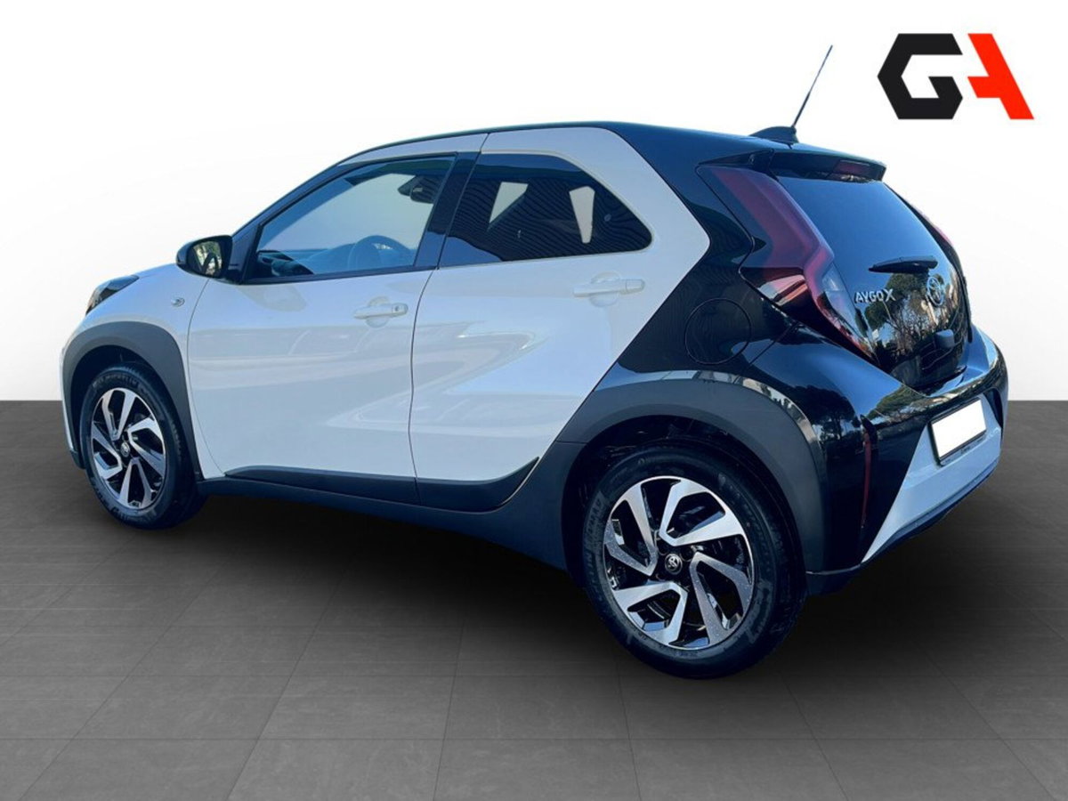 Toyota Aygo X 1.0 Trend Air 72cv s-cvt (5)