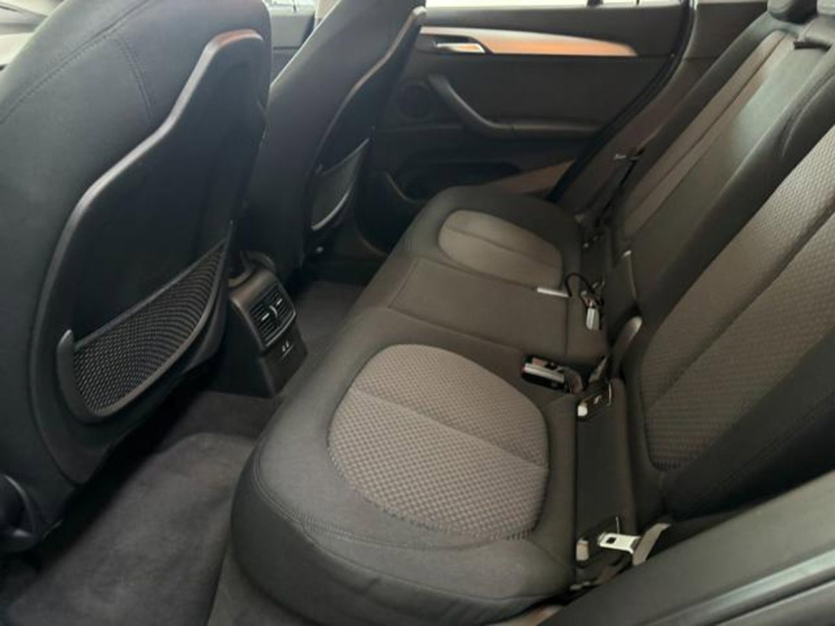 BMW X1 xDrive25e Business Advantage (12)