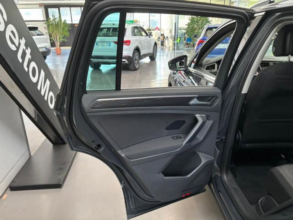 Volkswagen Tiguan 2.0 TDI SCR Life (8)