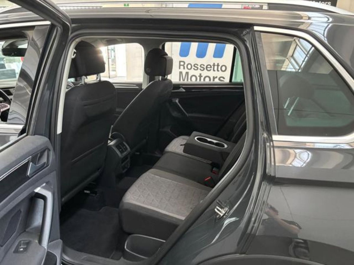 Volkswagen Tiguan 2.0 TDI SCR Life (9)