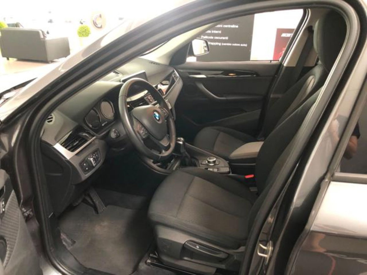 BMW X1 xDrive25e Business Advantage (14)