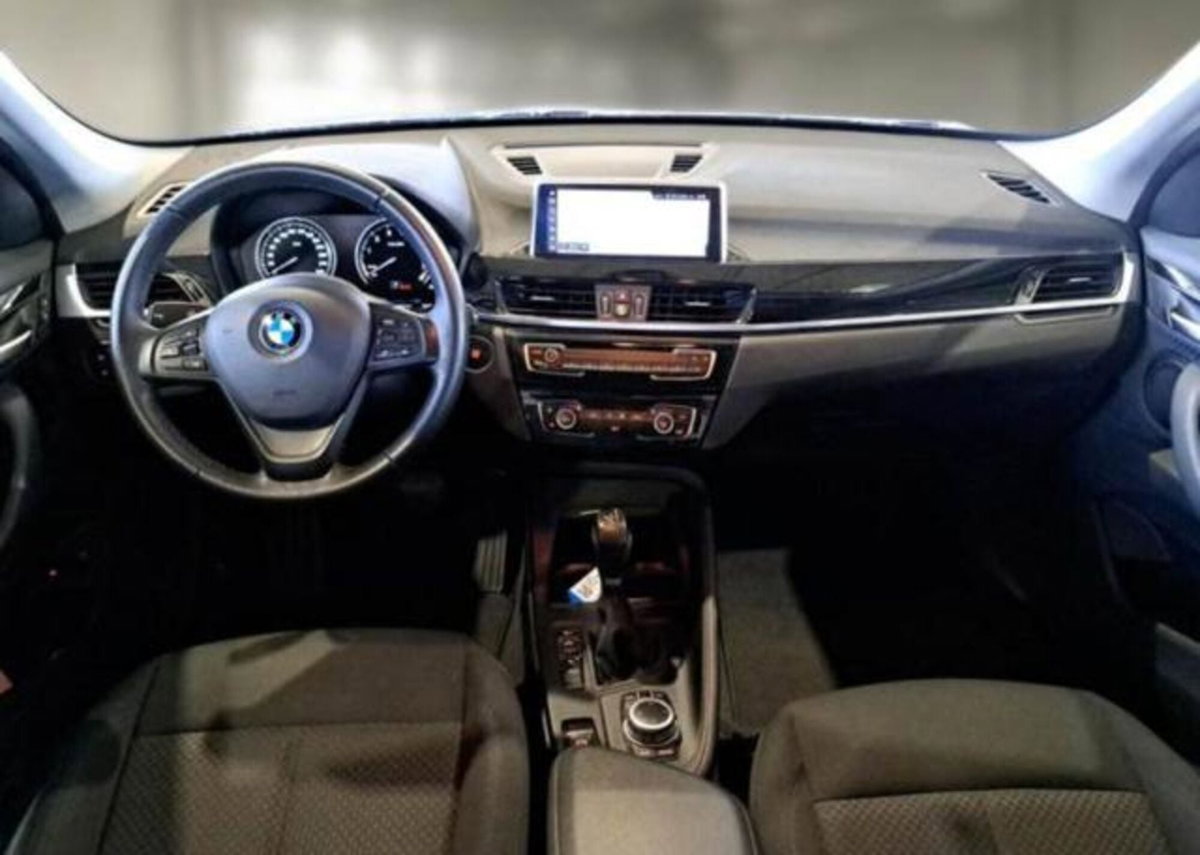 BMW X1 xDrive25e Business Advantage (7)