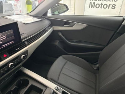 Audi A4 Avant 30 TDI/136 CV S tronic S line edition (14)
