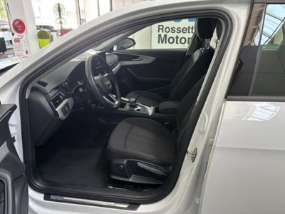 Audi A4 Avant 30 TDI/136 CV S tronic S line edition (7)