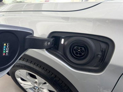 BMW X1 xDrive25e Business Advantage (14)
