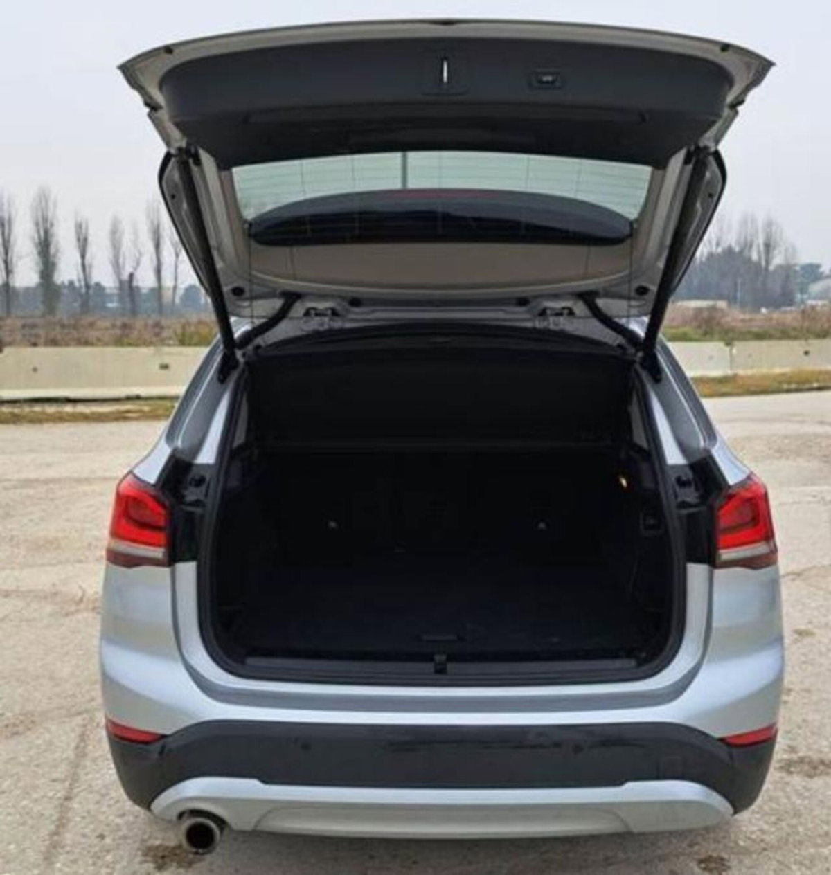 BMW X1 xDrive25e Business Advantage (4)
