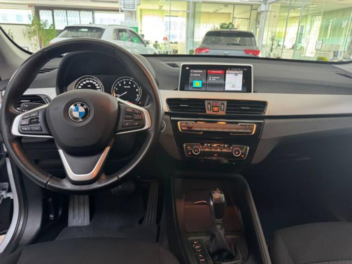 BMW X1 xDrive25e Business Advantage (7)