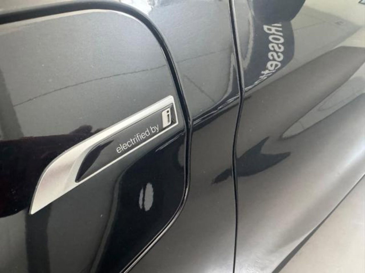 BMW X1 xDrive25e Business Advantage (13)