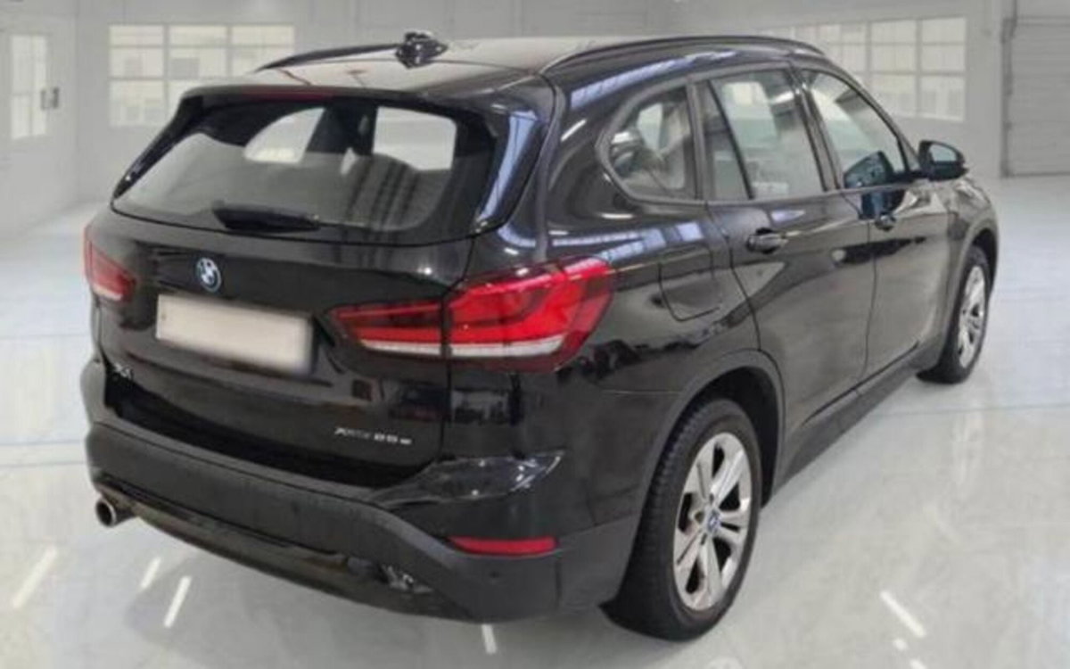 BMW X1 xDrive25e Business Advantage (5)