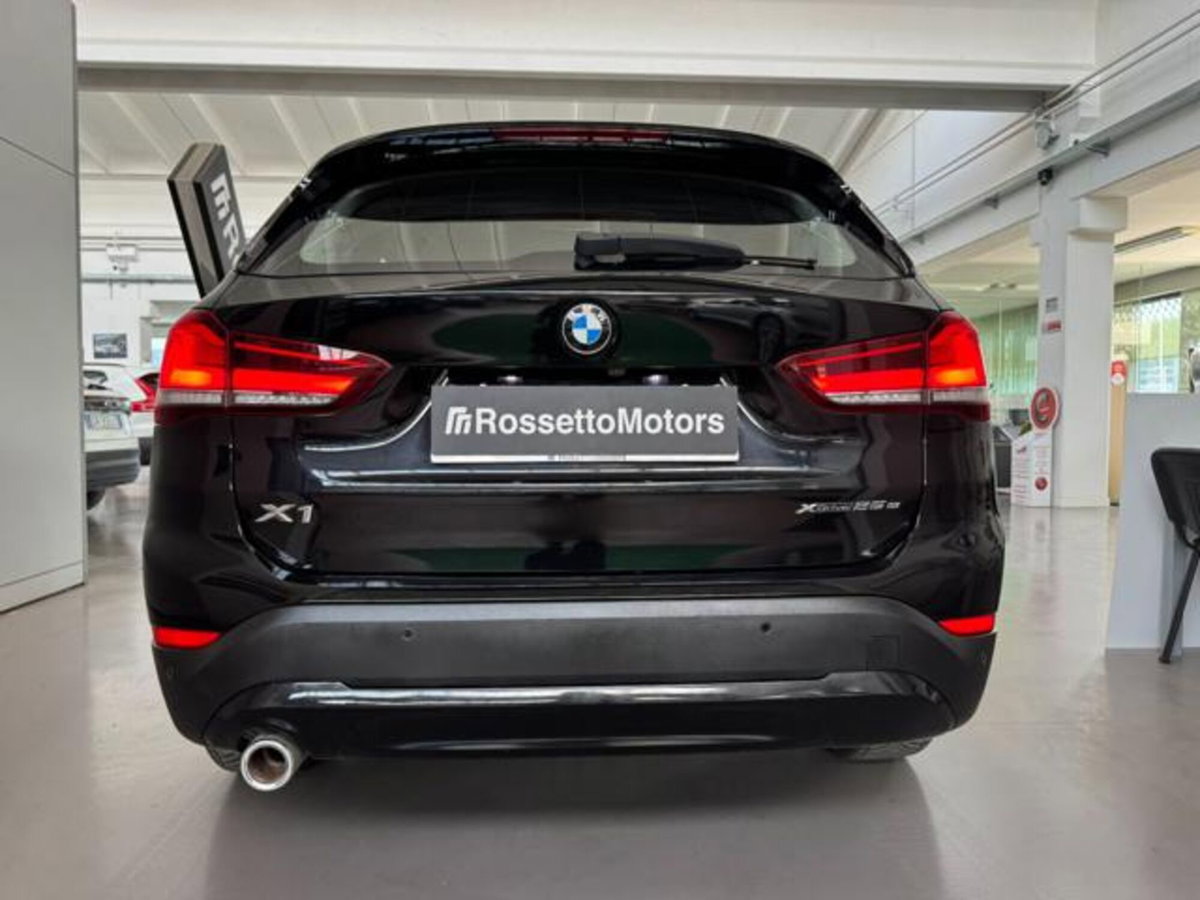 BMW X1 xDrive25e xLine Plus (4)