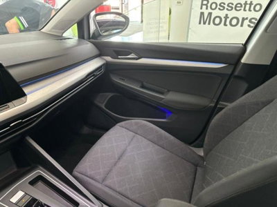 Volkswagen Golf Variant 1.0 eTSI EVO DSG Life (11)
